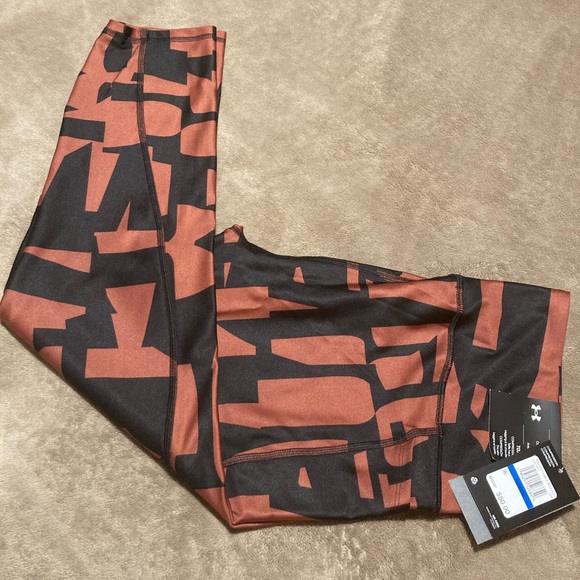 UA Heat Gear Logo High Rise Ankle Legging - Picture 2 of 12